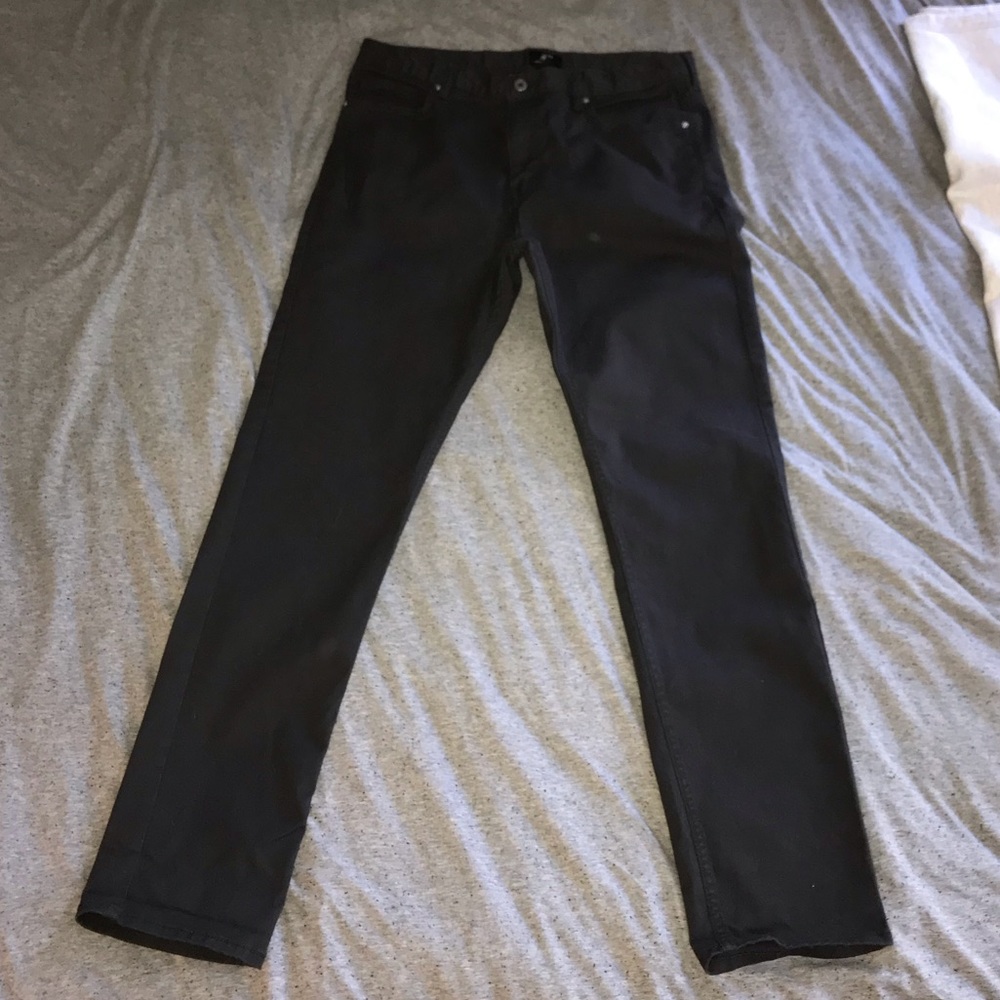 Men’s slim chino pants